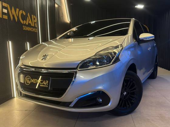PEUGEOT 208 1.2 ALLURE 12V FLEX 4P MANUAL